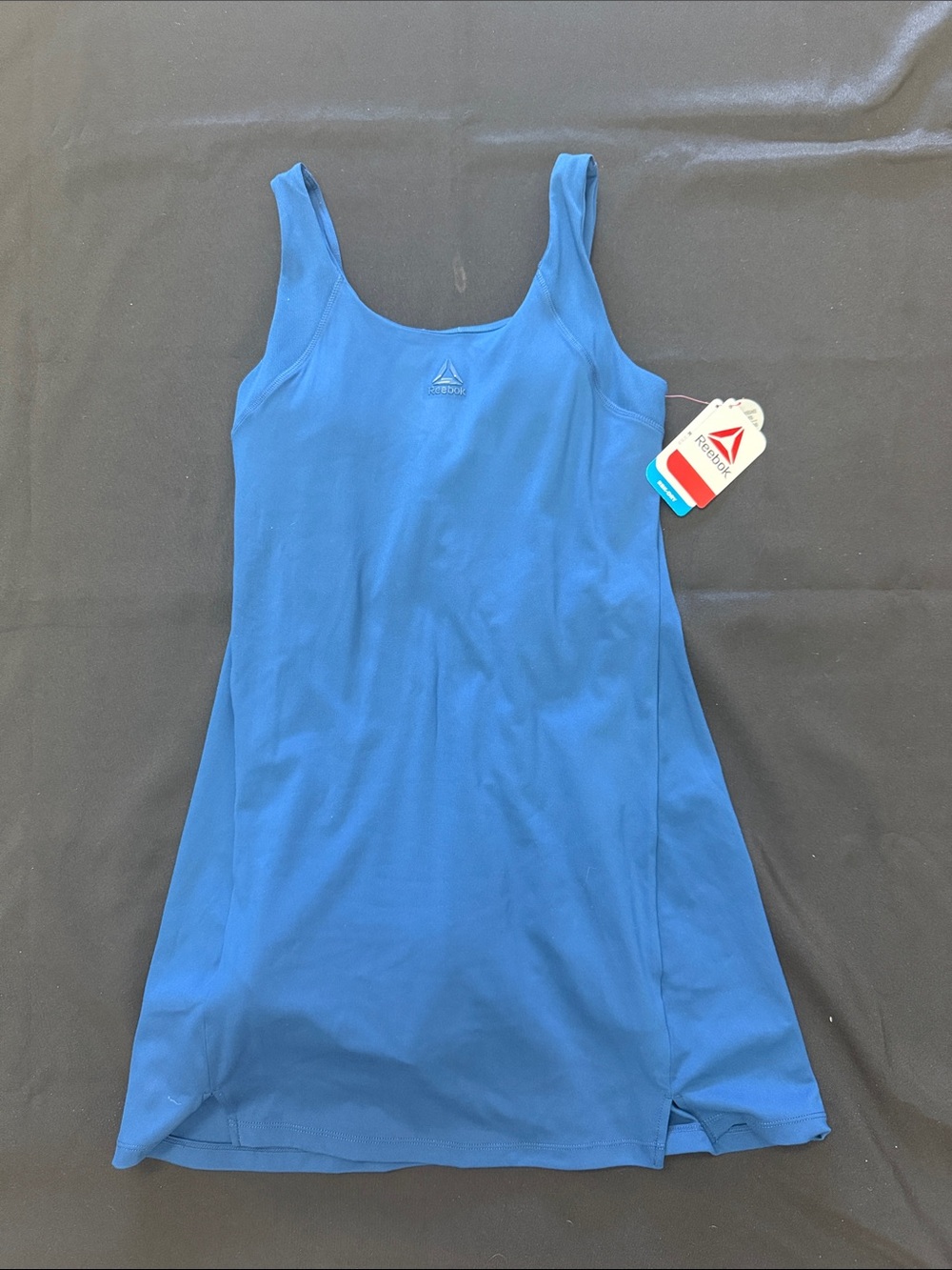 NWT Women’s Reebok Evolution Active Dress size XS Navy Peony color